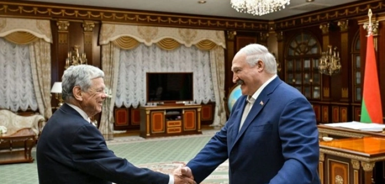 Tomahawki zmieniły ton Mińska. Łukaszenka chce „wielkiej umowy” z USA zanim będzie za późno