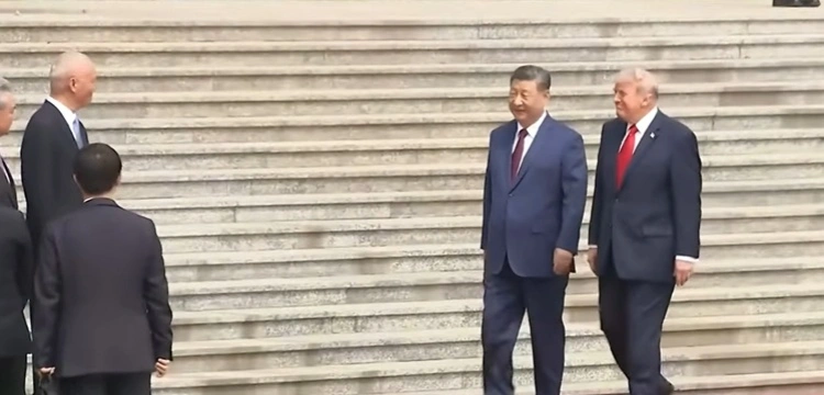 Xi ostrzega USA ws. Tajwanu. Padły słowa o możliwym konflikcie