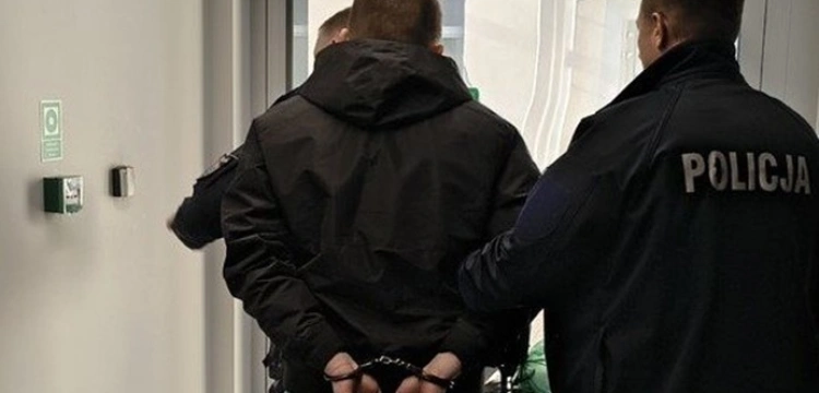 Nagrywał i robił zdjęcia dzieciom w sklepowej toalecie. Wpadł w ręce policji