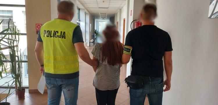 22-latka z Warszawy zatrzymana za wyłudzenie pieniędzy metodą „na chorego członka rodziny”