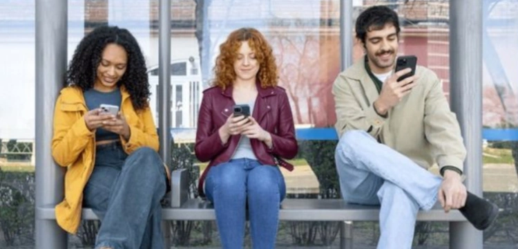 M. Bienert dla Frondy: Młodzi Niemcy coraz później dorośleją