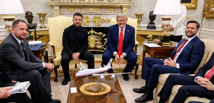 Zełenski w Białym Domu potwierdza gotowość do wyborów i rozmów trójstronnych z Putinem i Trumpem