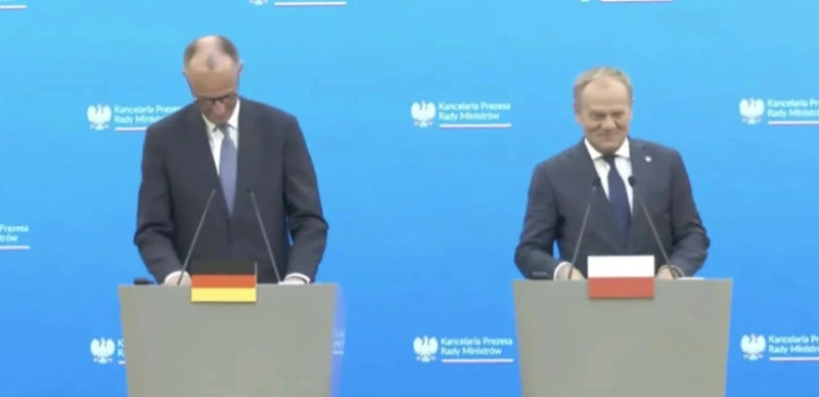 Marek Formela dla Frondy: Latarką w półmrok - Tusk plecie o… zdradzie!?