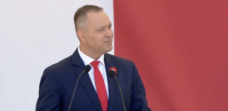 Prezydent: Konflikt poszedł za daleko, niszczy fundamenty państwa