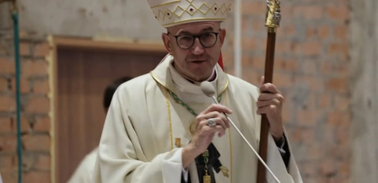 Abp Galbas: Nie możemy udawać, że nic się nie dzieje