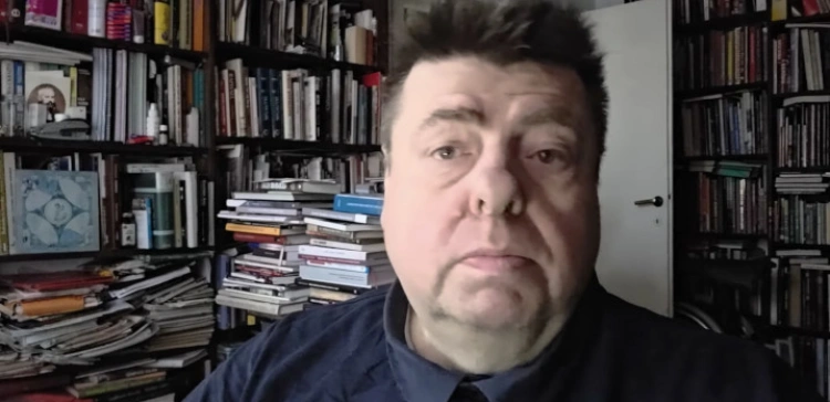 Piotr Semka dla Frondy: Tak na dłuższą metę się nie da