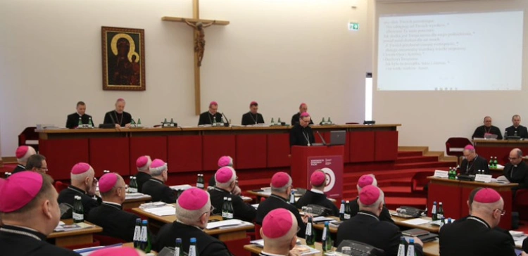 Paweł Chmielewski dla Frondy: Normalizacja innej wiary