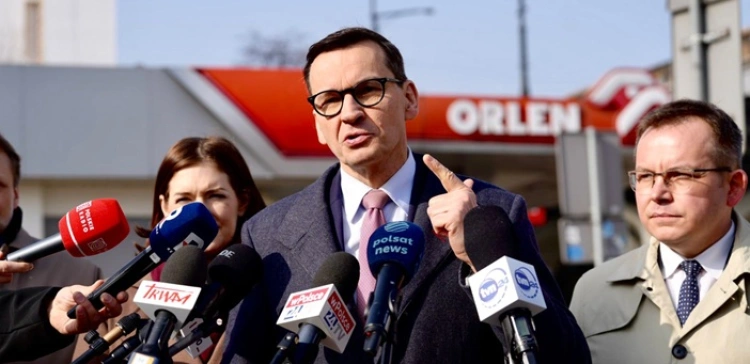 Morawiecki ostro o blokowaniu SAFE 0 proc. przez Czarzastego