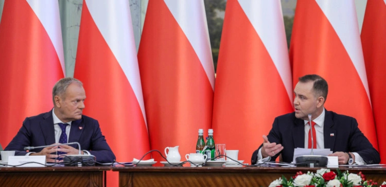 Tusk: przyjmiemy unijny SAFE nawet bez zgody Nawrockiego