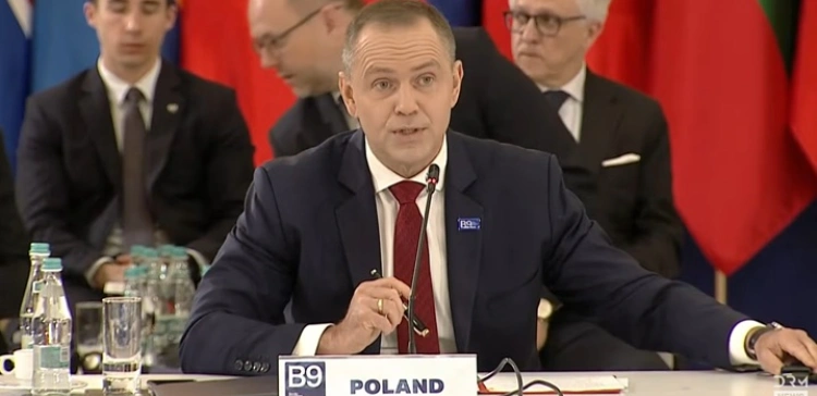 Prezydent Nawrocki w Bukareszcie: „NATO będzie bronić każdego centymetra sojuszniczego terytorium”