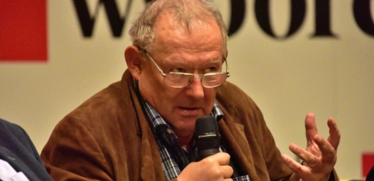 Kolejne katastrofy w Warszawie, a radni KO… honorują Michnika