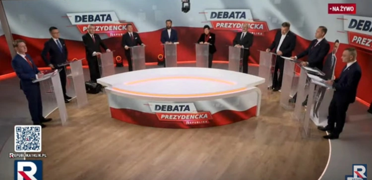 Piotr Semka dla Frondy: Jak to przez chwilę było normalnie