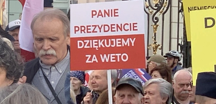 Adam Borowski po wecie SAFE: Obronimy Pana Prezydenta [Zdjęcia]